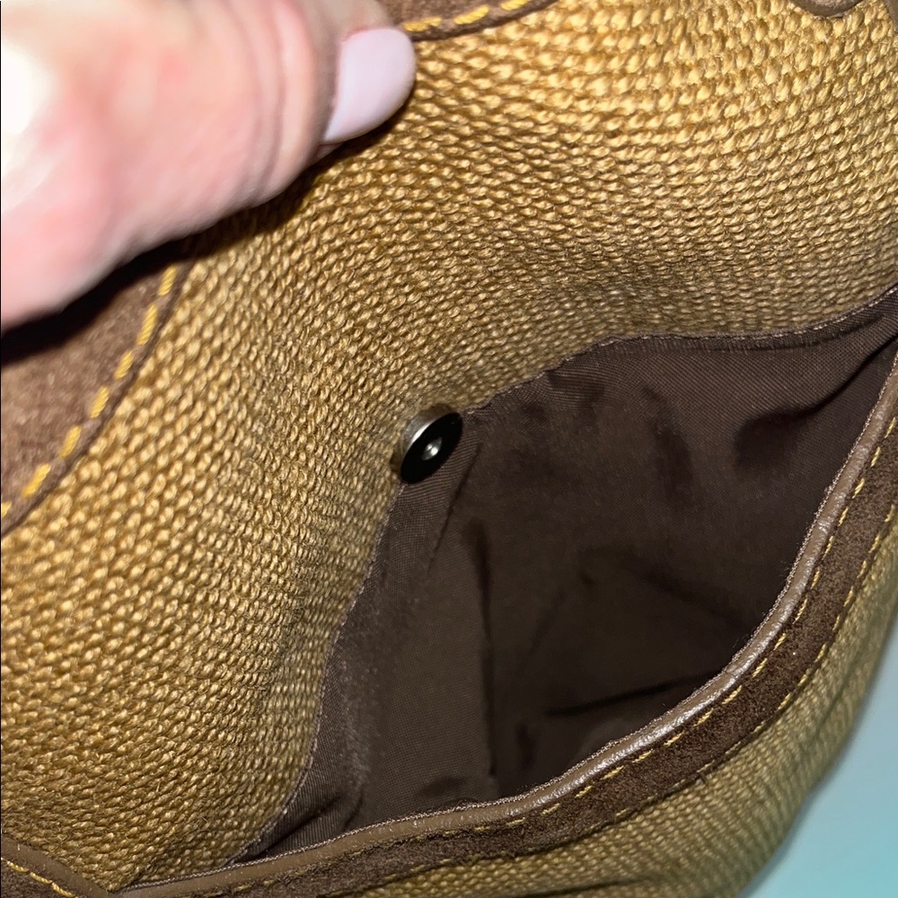 Tommy Bahama Large Tan Burlap and Brown Men's Travel Tote - Picture 6 of 16